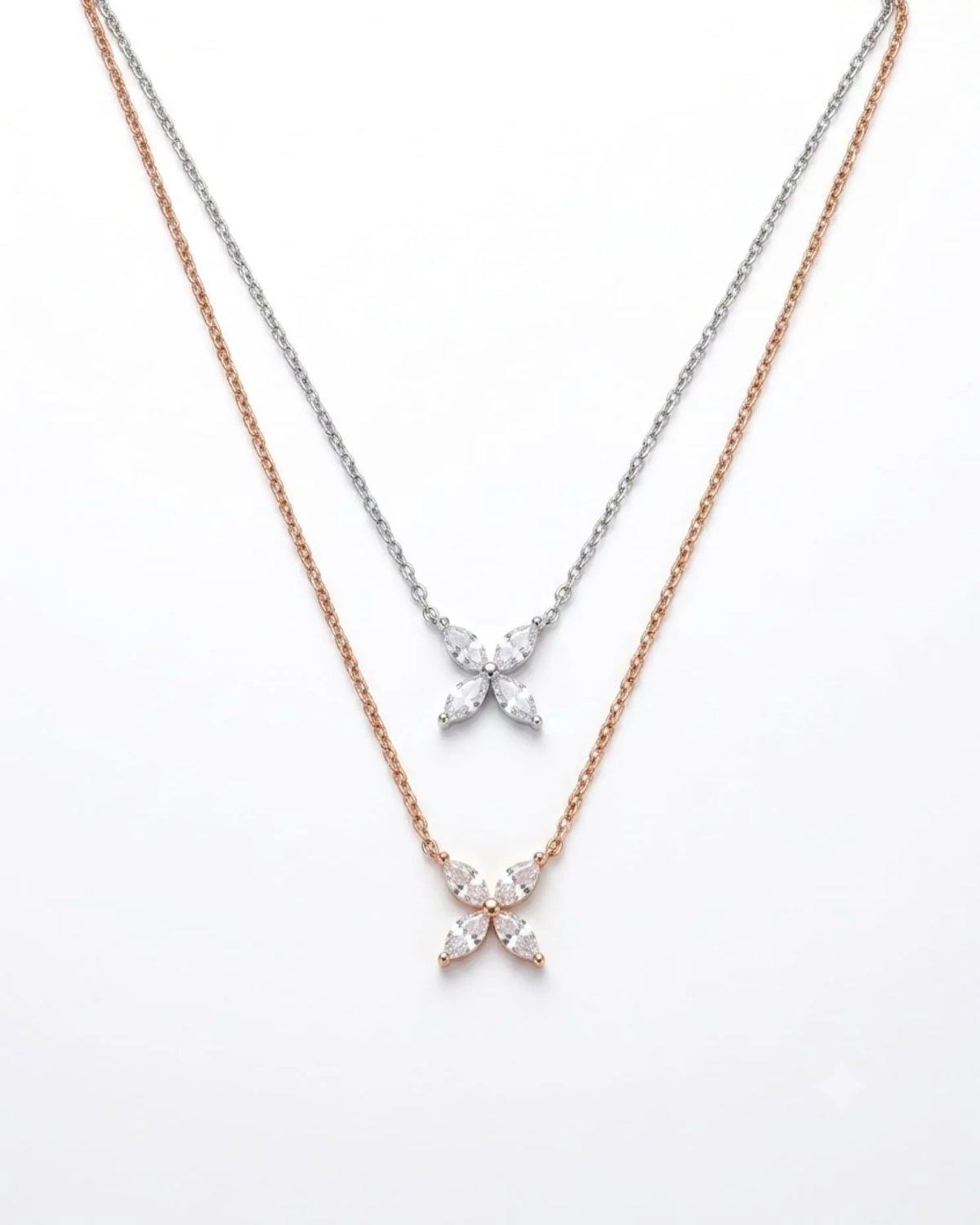 papillon ネックレス