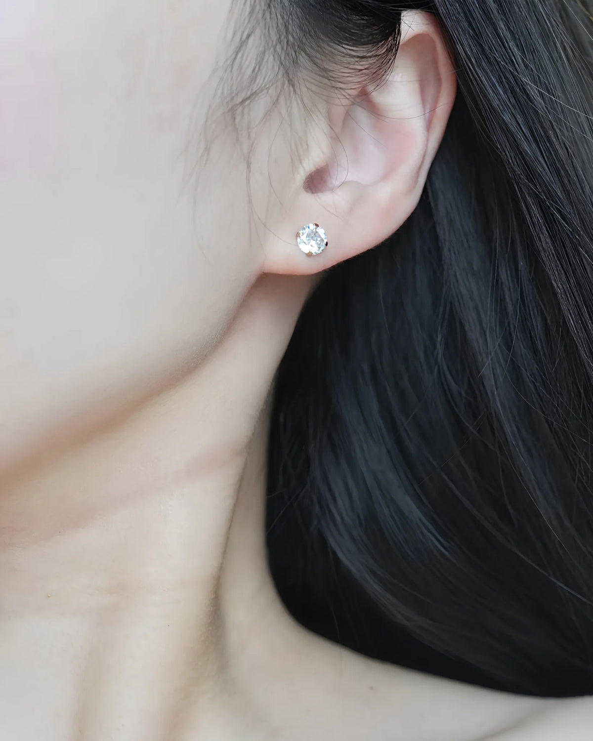 ダイヤ風ピアス
