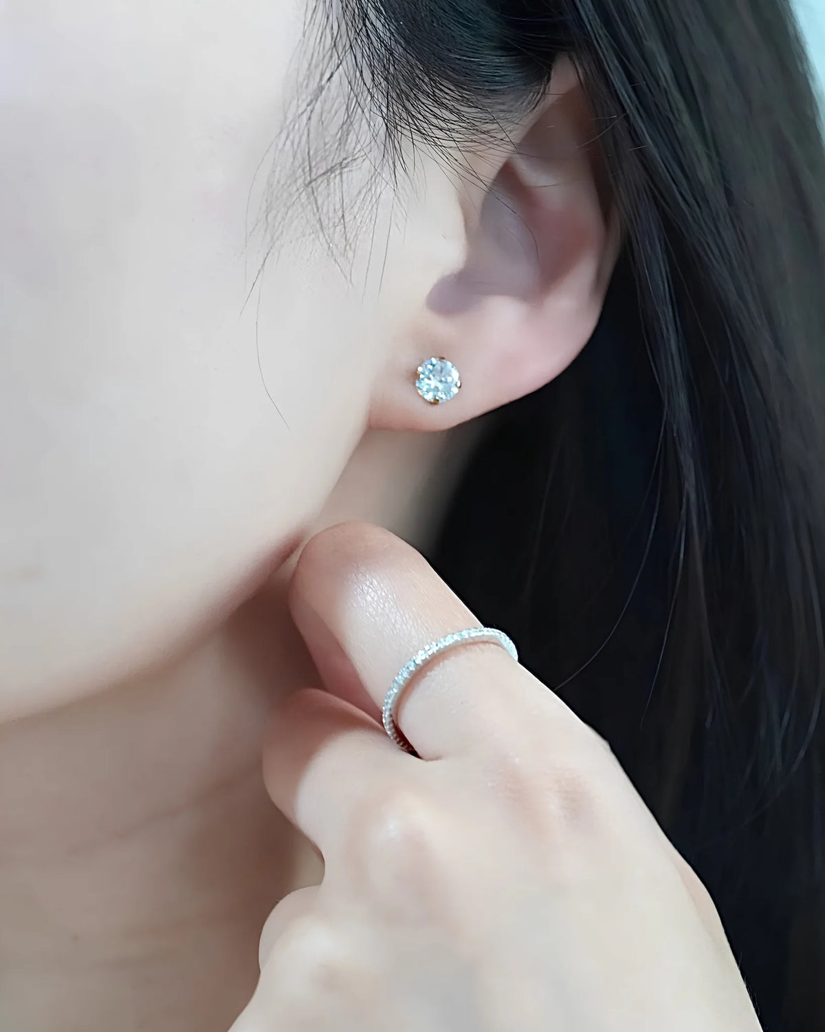 ダイヤ風ピアス