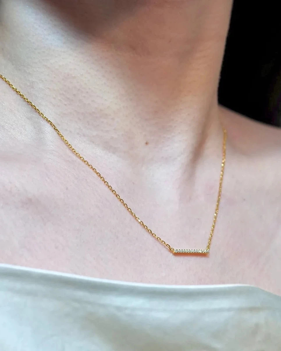 bar necklace